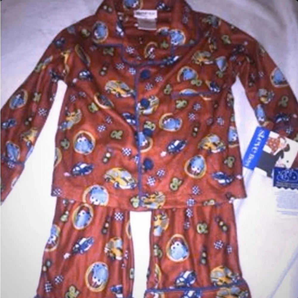 New Baby & Toddler Boy Size 2T Red Button Up 2-Piece Car Pajama Set